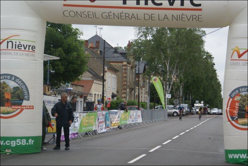 gal/Saison 2012/Interregion_Dames_3_juin_2012_Bougogne/inter_pougues_les_eaux_047.jpg